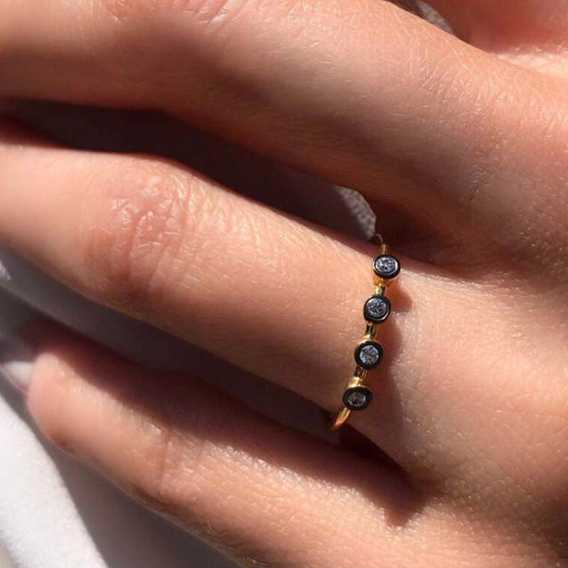 Four Diamonds Ring in 18K Yellow Gold