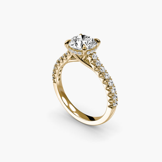 Solitaire with Pavé 5 Round in Yellow Gold