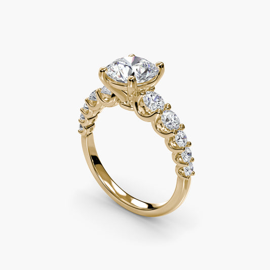 The Graduated Accent Ring Round in Yellow Gold