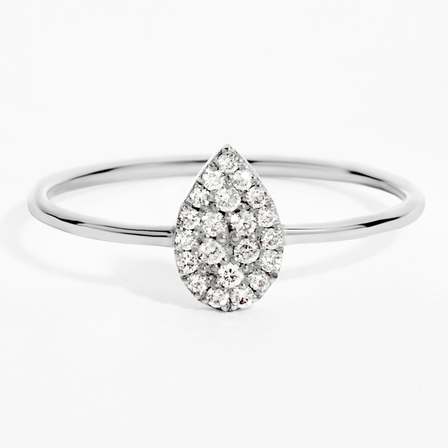 Pear-shaped Pavé Diamond Cluster Ring (0.13ct) in White Gold