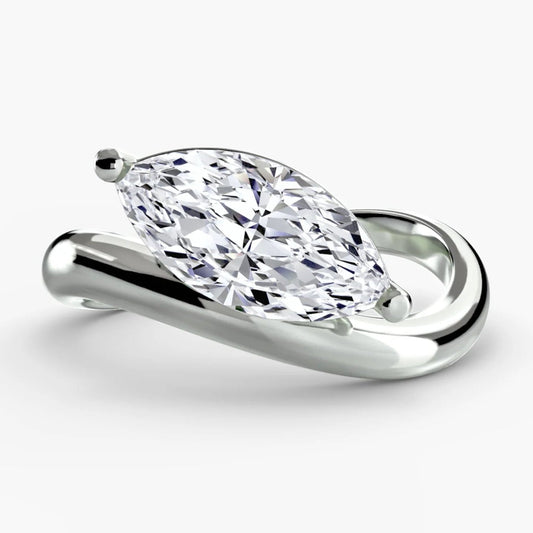 The Wave Ring in White Gold