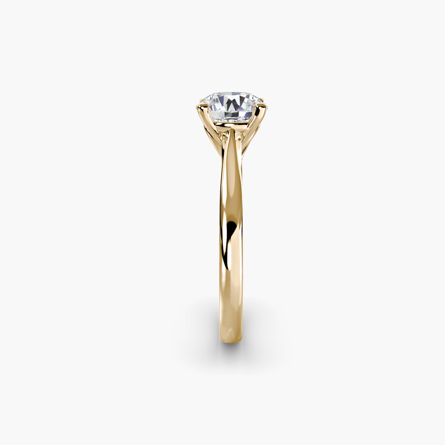 Solitaire ring 3 in Yellow Gold