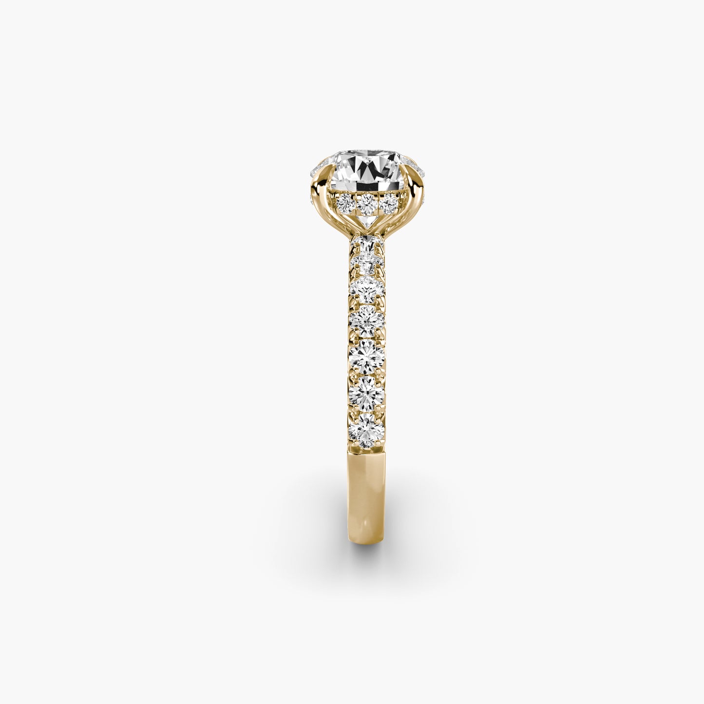 Solitaire with Pavé 6 in Yellow Gold