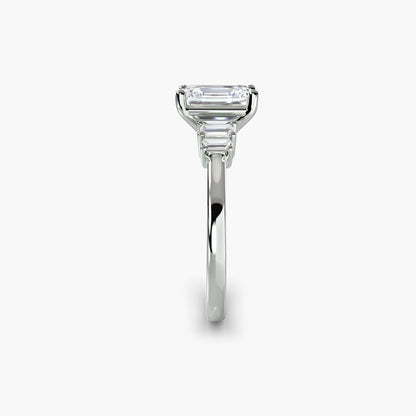 Baguette Accent Solitaire Emerald cut in White Gold