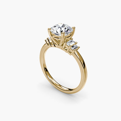 Baguette Accent Solitaire Round in Yellow Gold