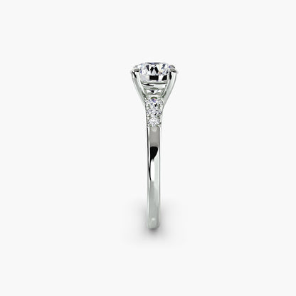 Solitaire with Shoulder Accents Round in White Gold