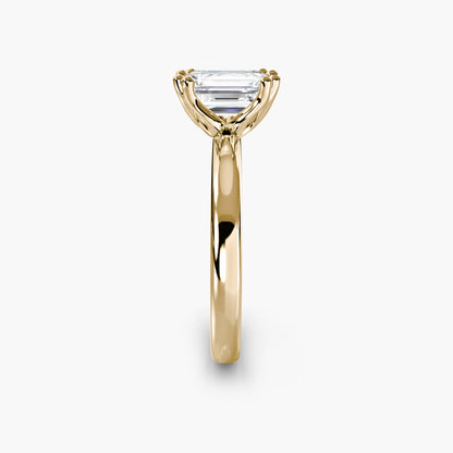 Solitaire ring 5 Emerald cut in Yellow Gold